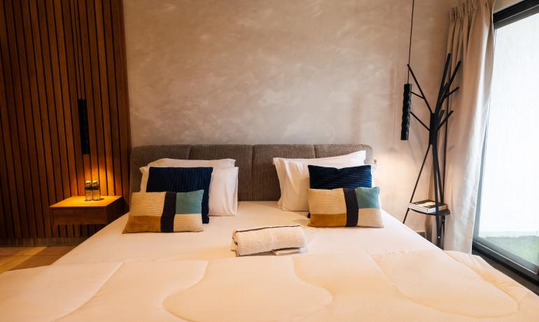 One-Bedroom Premium-SIG-AM601