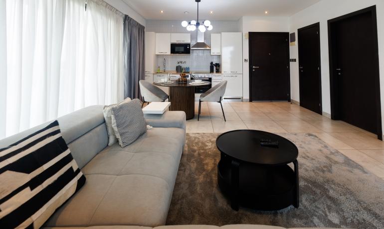 One-Bedroom Premium-SIG-AM601
