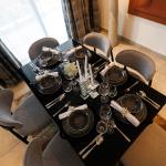 Premium Two Bedroom SIG_AK901