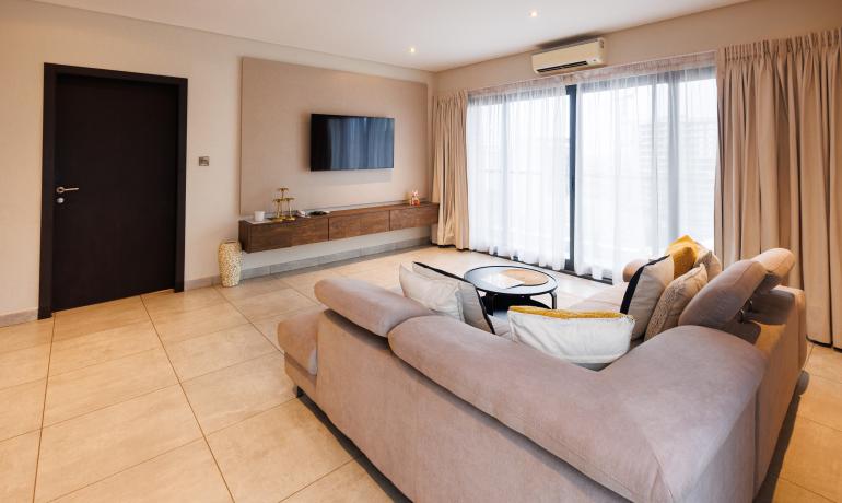 One Bedroom- Premium-SIG-AK905