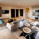 One Bedroom- Premium-SIG-AK906