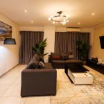 Two-Bedroom Standard- SIG_AM107
