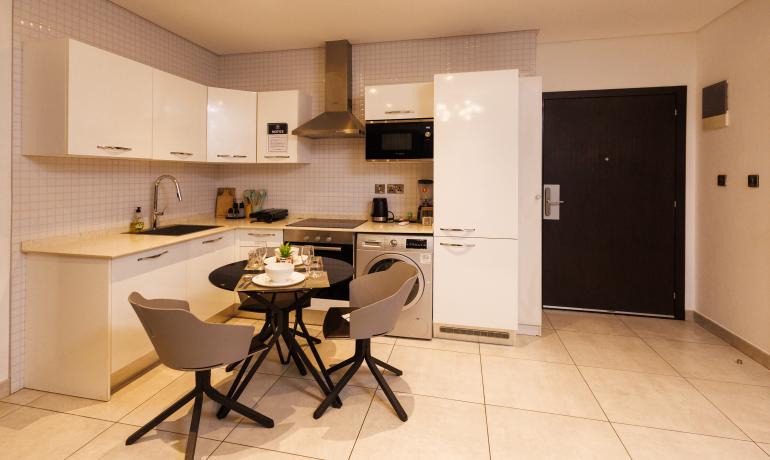 Two-Bedroom Standard- SIG_AM107