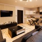 Two-Bedroom Standard- SIG_AM107