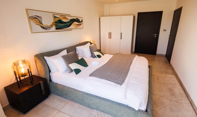 Three Bedroom Apartment- SIG_AM607