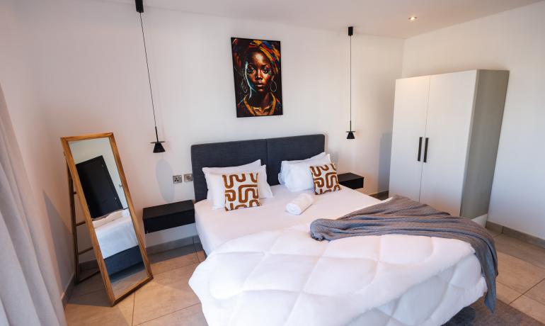 Three Bedroom Apartment- SIG_AM607