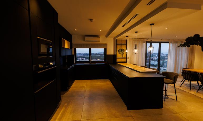 Five Bedroom Penthouse-SIG-AKPH