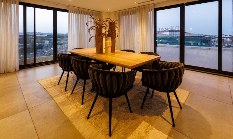 Five Bedroom Penthouse-SIG-AKPH