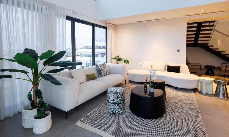 Five Bedroom Penthouse-SIG-AKPH